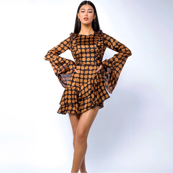 Dresses & Skirts - Monarh Silk Polka Dot Flare Sleeve Mini Dress NWT
